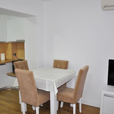 Natea Apartments Тирана Екстер'єр фото