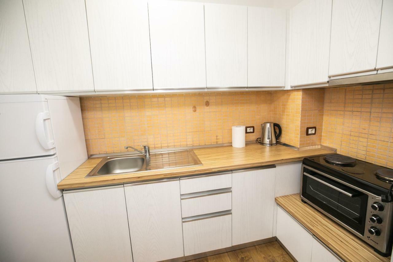 Natea Apartments Тирана Екстер'єр фото